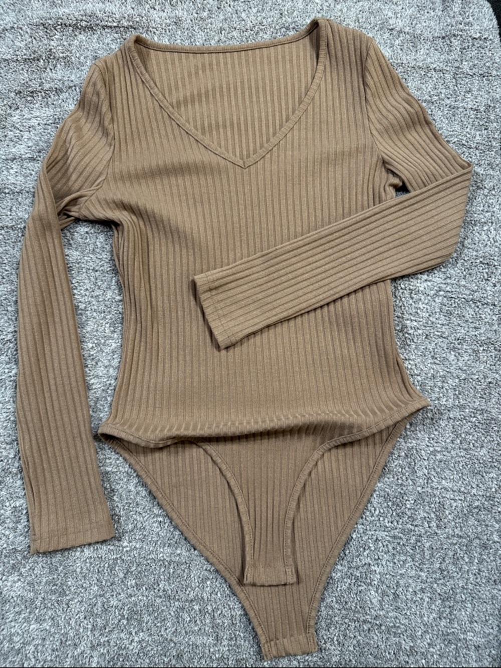 SHEIN Ribbed V-Neck Long Sleeve Bodysuit in Taupe